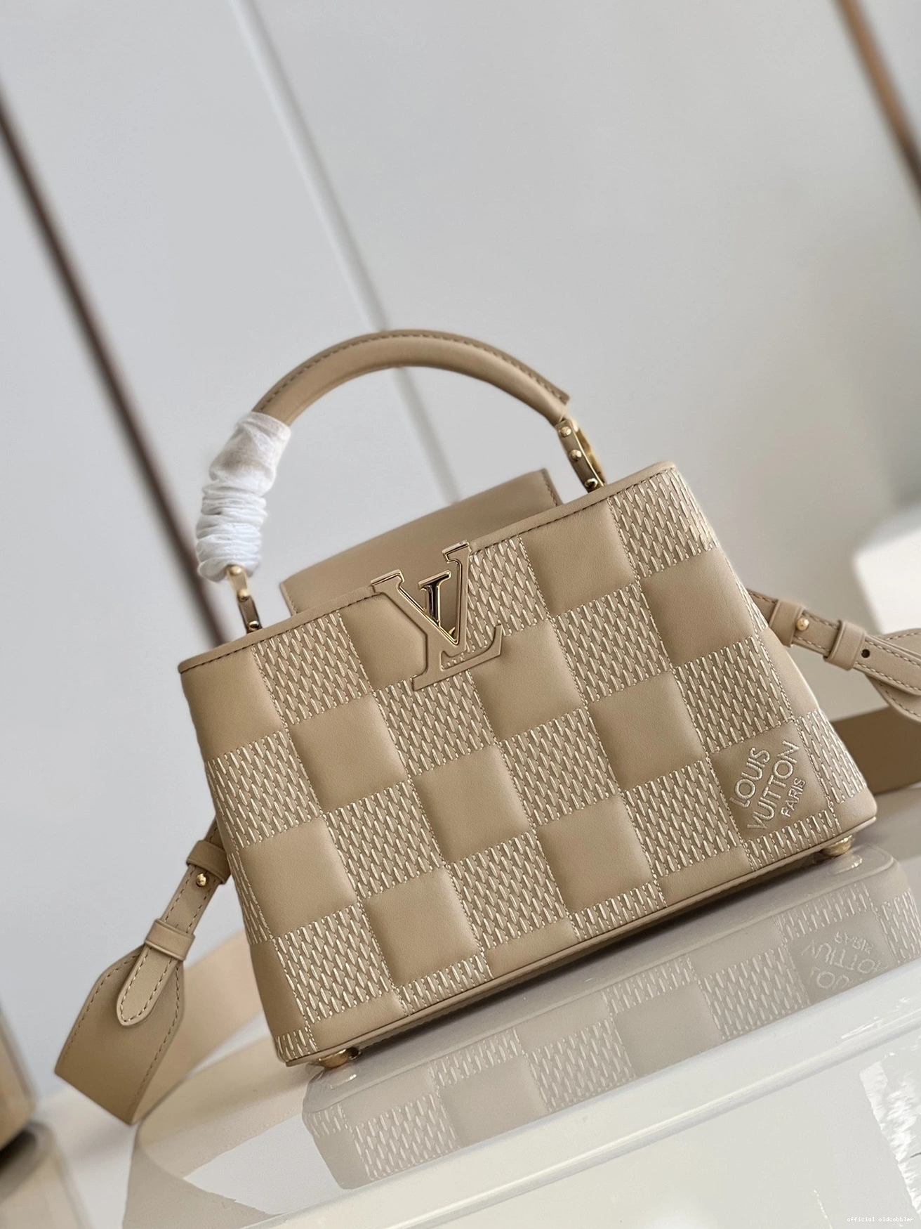 Official oldcobbler BB LOUIS VUITTON CAPUCINES 0715